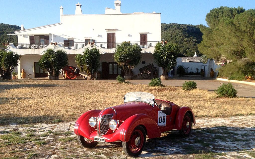 Murgia trullo voiture ancienne